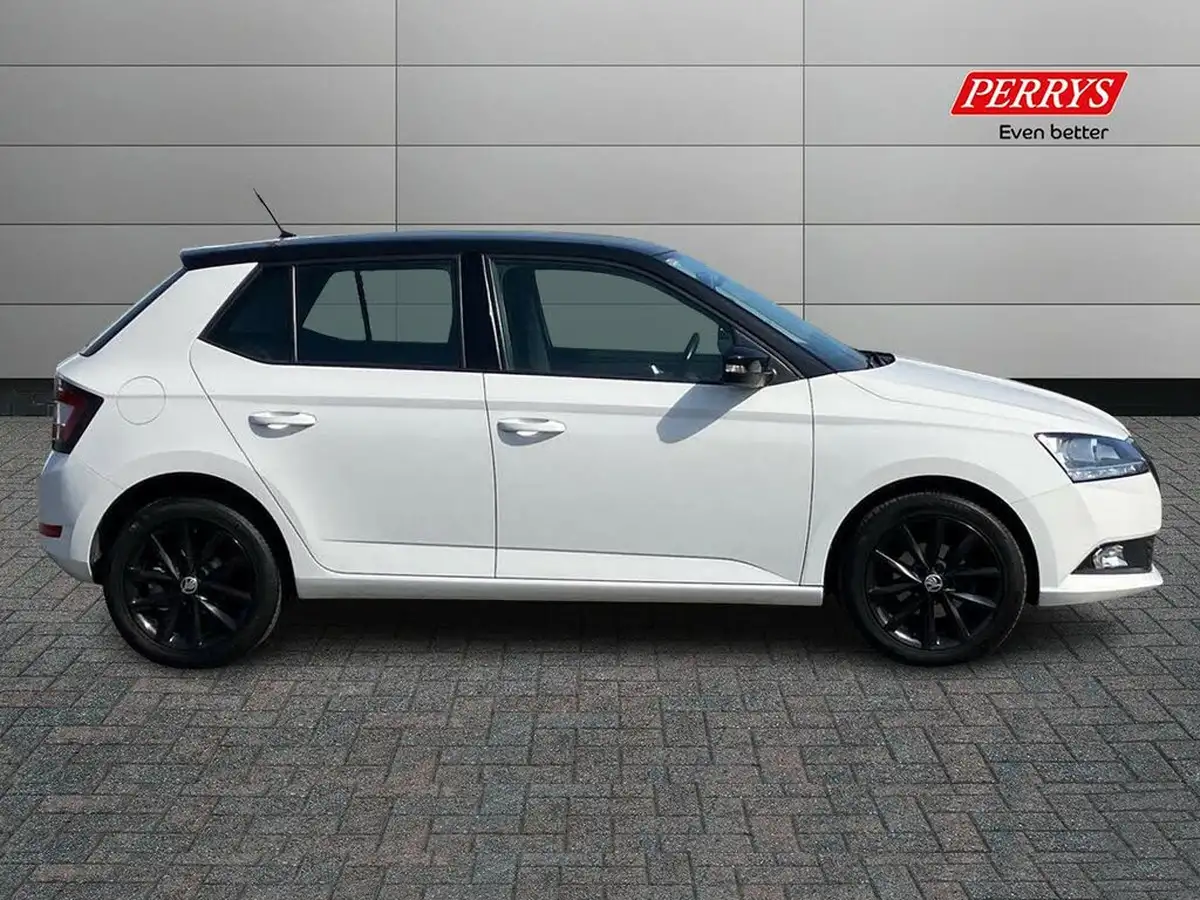2018-skoda-fabia-10-mpi-colour-edition-big-2
