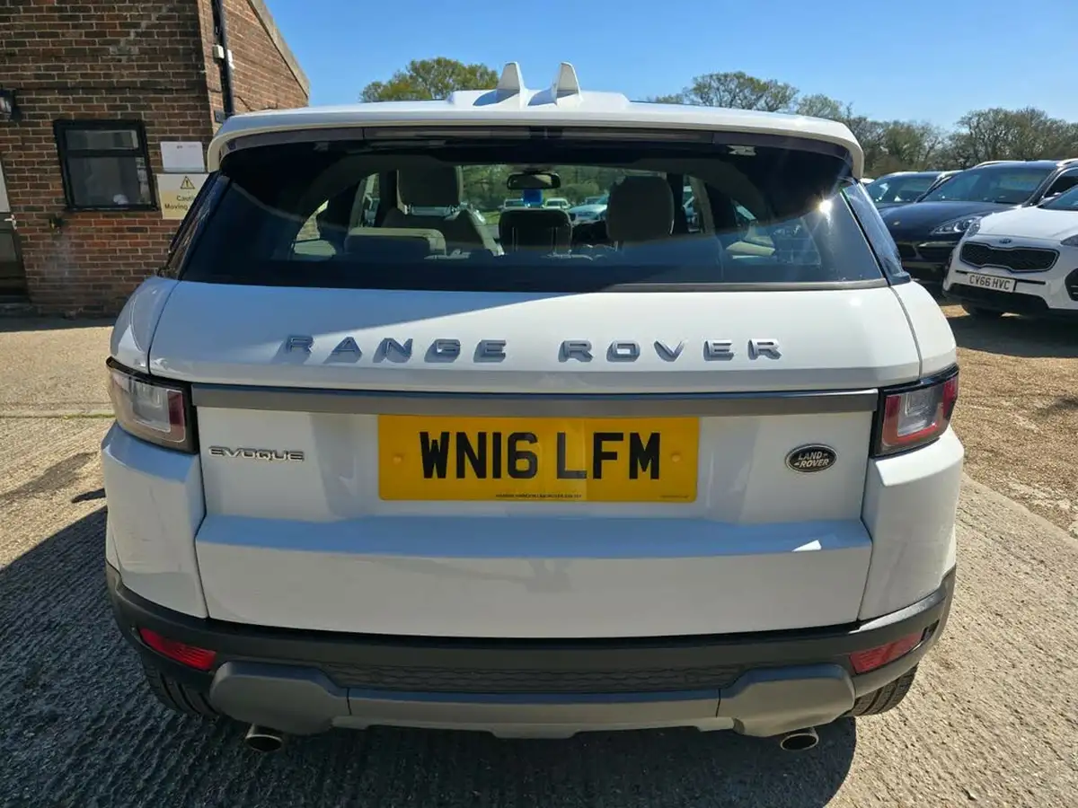 2016-land-rover-range-rover-evoque-20td4-se-ss-auto-big-5