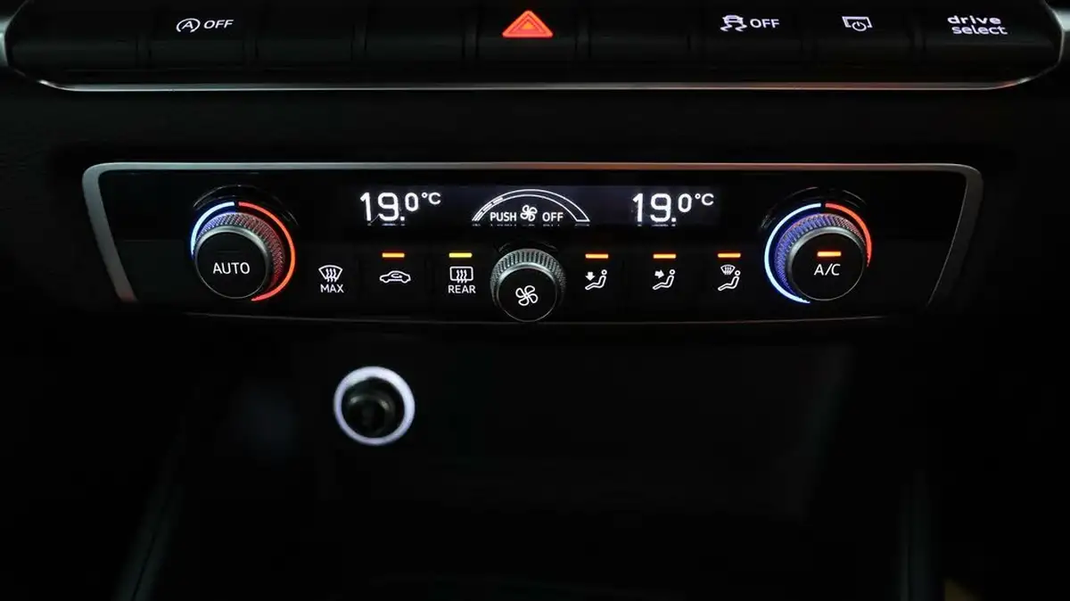 2019-audi-a3-15-35-tfsi-s-line-sportback-5d-tronic-big-11