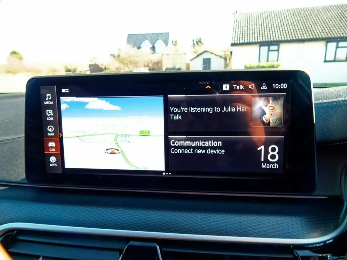 2023-bmw-5-series-20td-520d-m-sport-mht-touring-5d-big-38