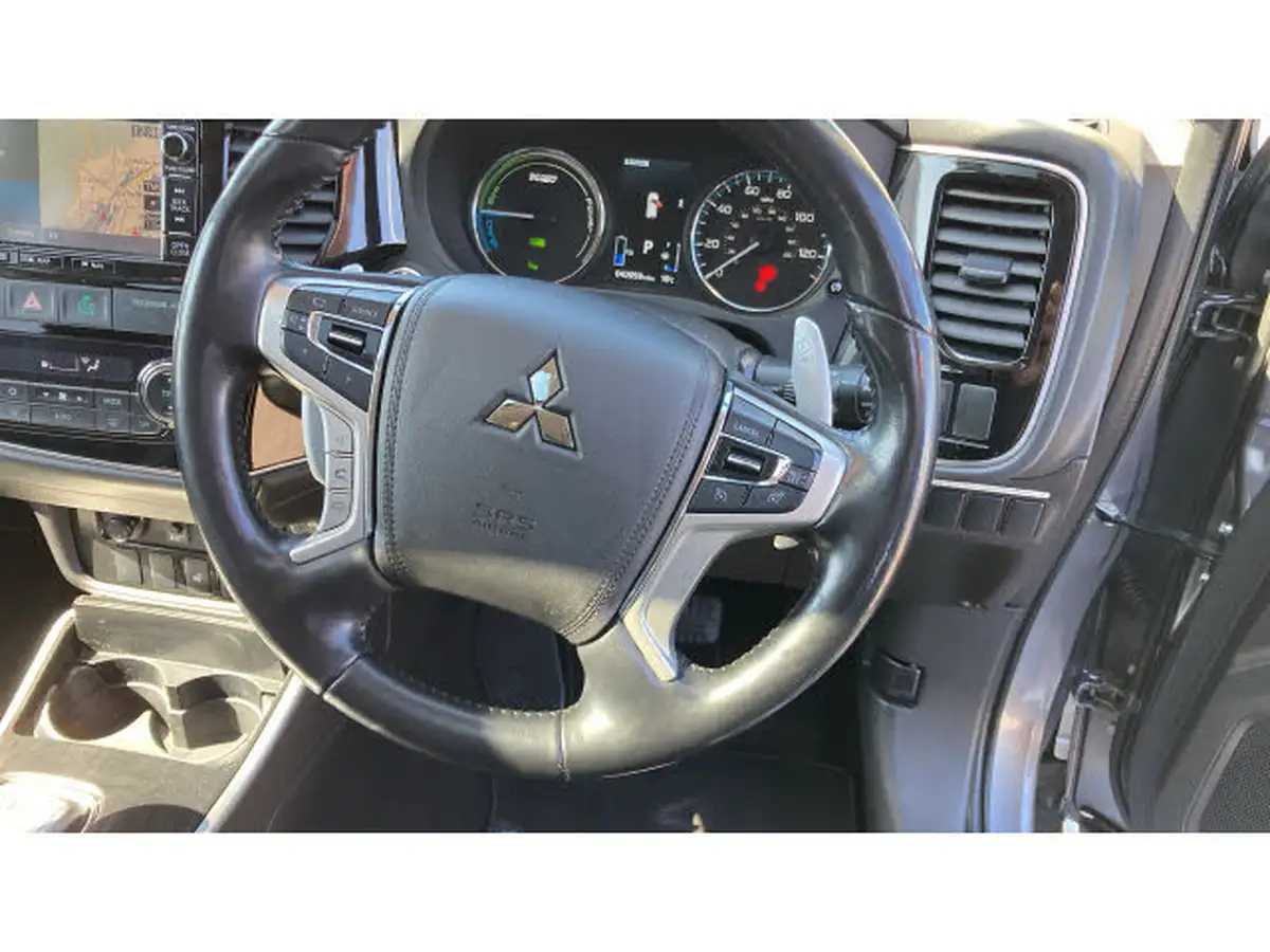 2017-mitsubishi-outlander-20-4hs-phev-5st-big-25