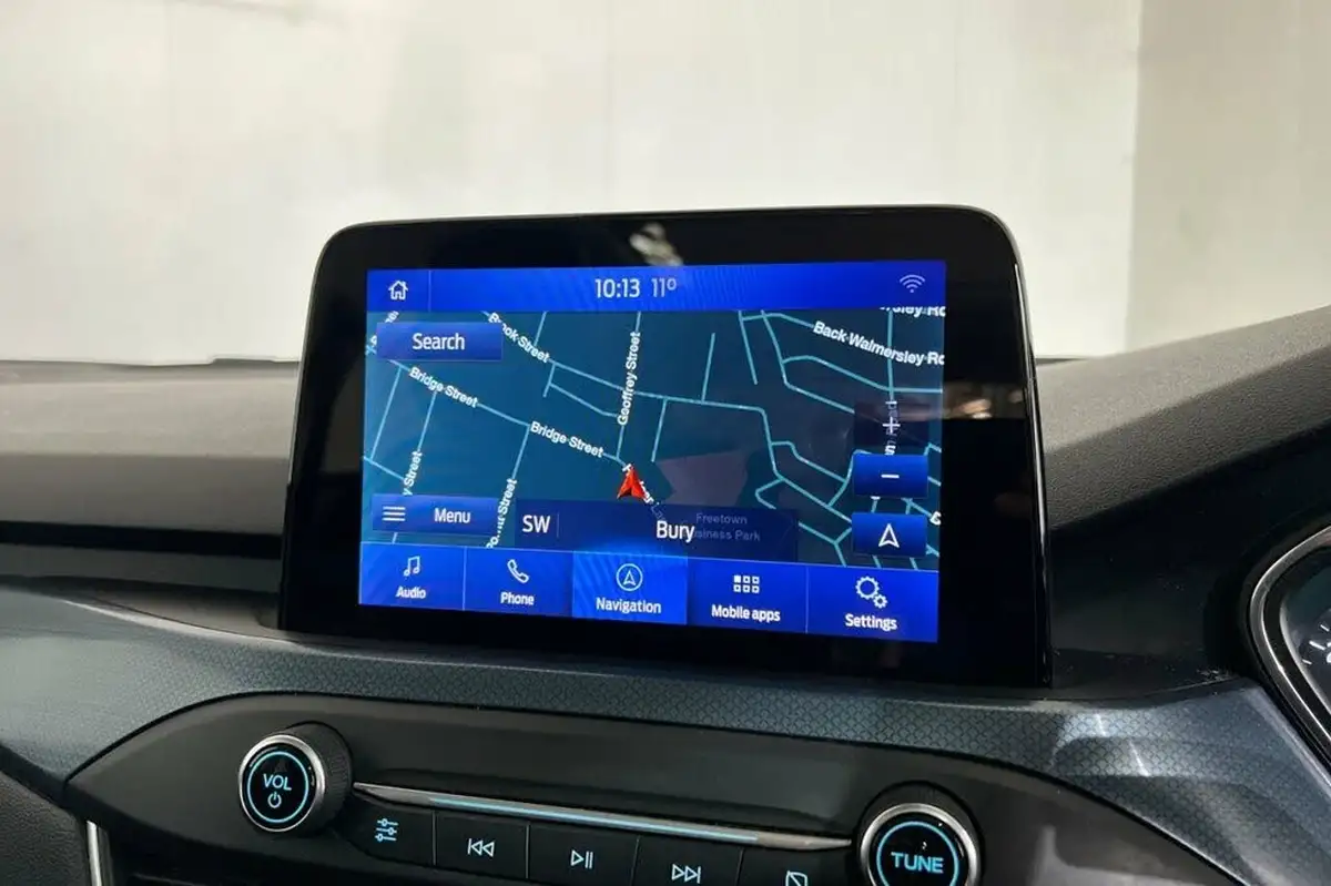 2020-ford-focus-15t-active-x-hatchback-big-27