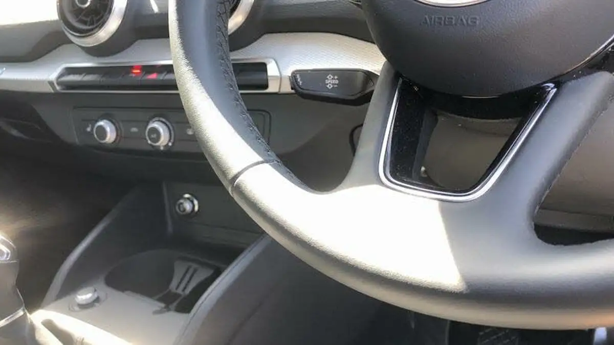 2023-audi-q2-15-35-tfsi-sport-big-28