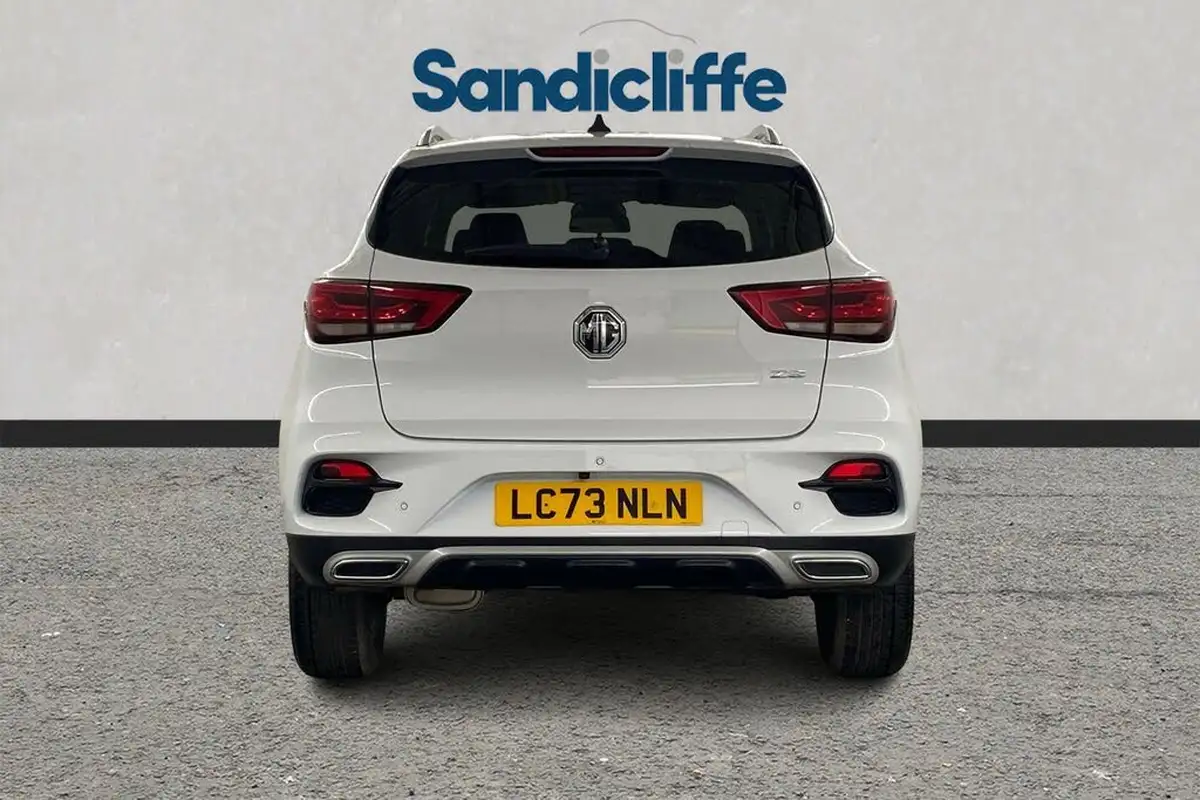 2023-mg-zs-suv-15-vti-tech-exclusive-big-4