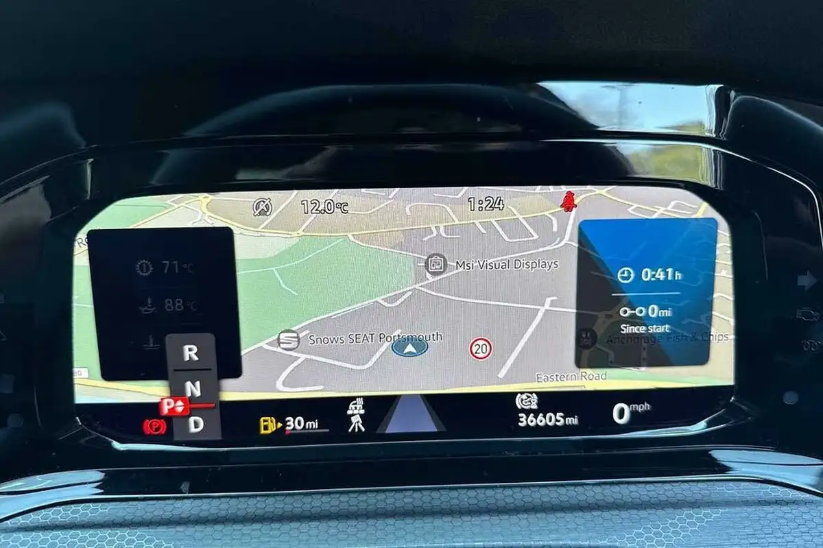 2021-volkswagen-golf-20-tsi-gti-dsg-big-29