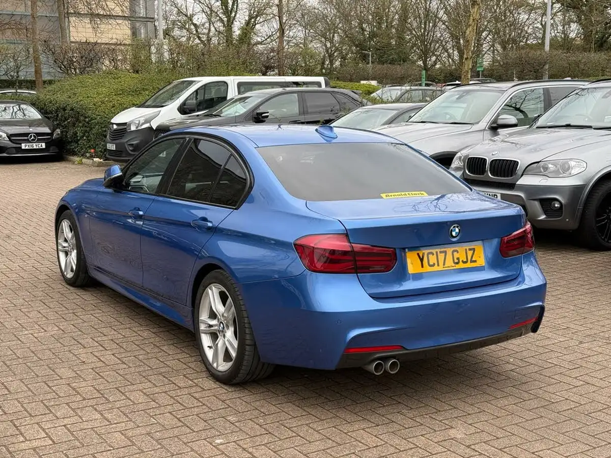 2017-bmw-3-series-20td-320d-m-sport-saloon-4d-auto-big-6