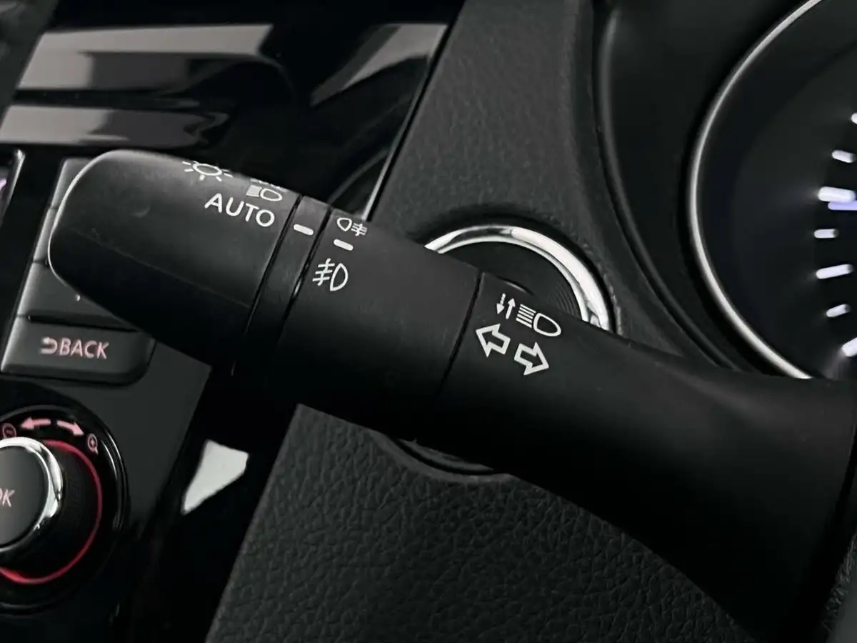 2019-nissan-qashqai-17dci-tekna-4x4-cvt-big-22