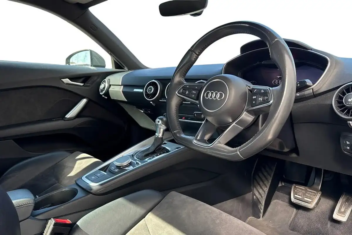 2019-audi-tt-coupe-20-45-tfsi-sport-s-tronic-big-7