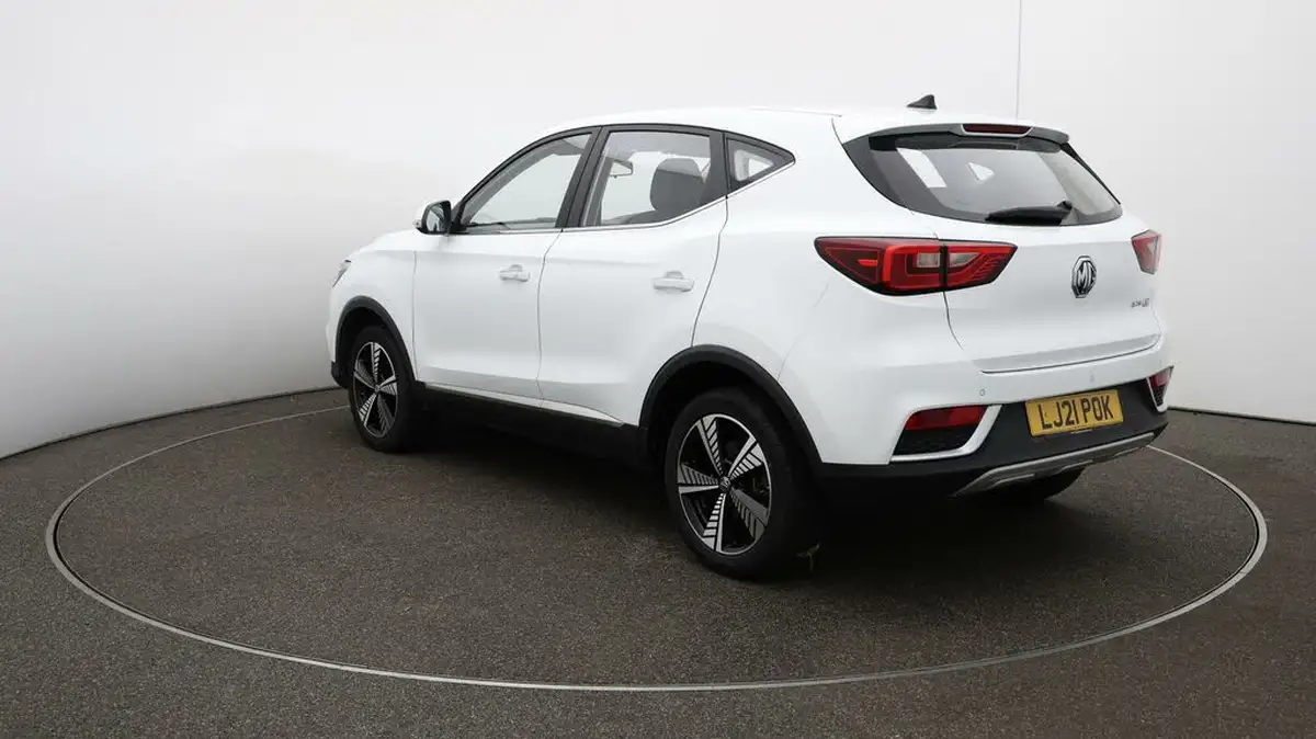 2021-mg-zs-suv-e-excite-ev-big-52