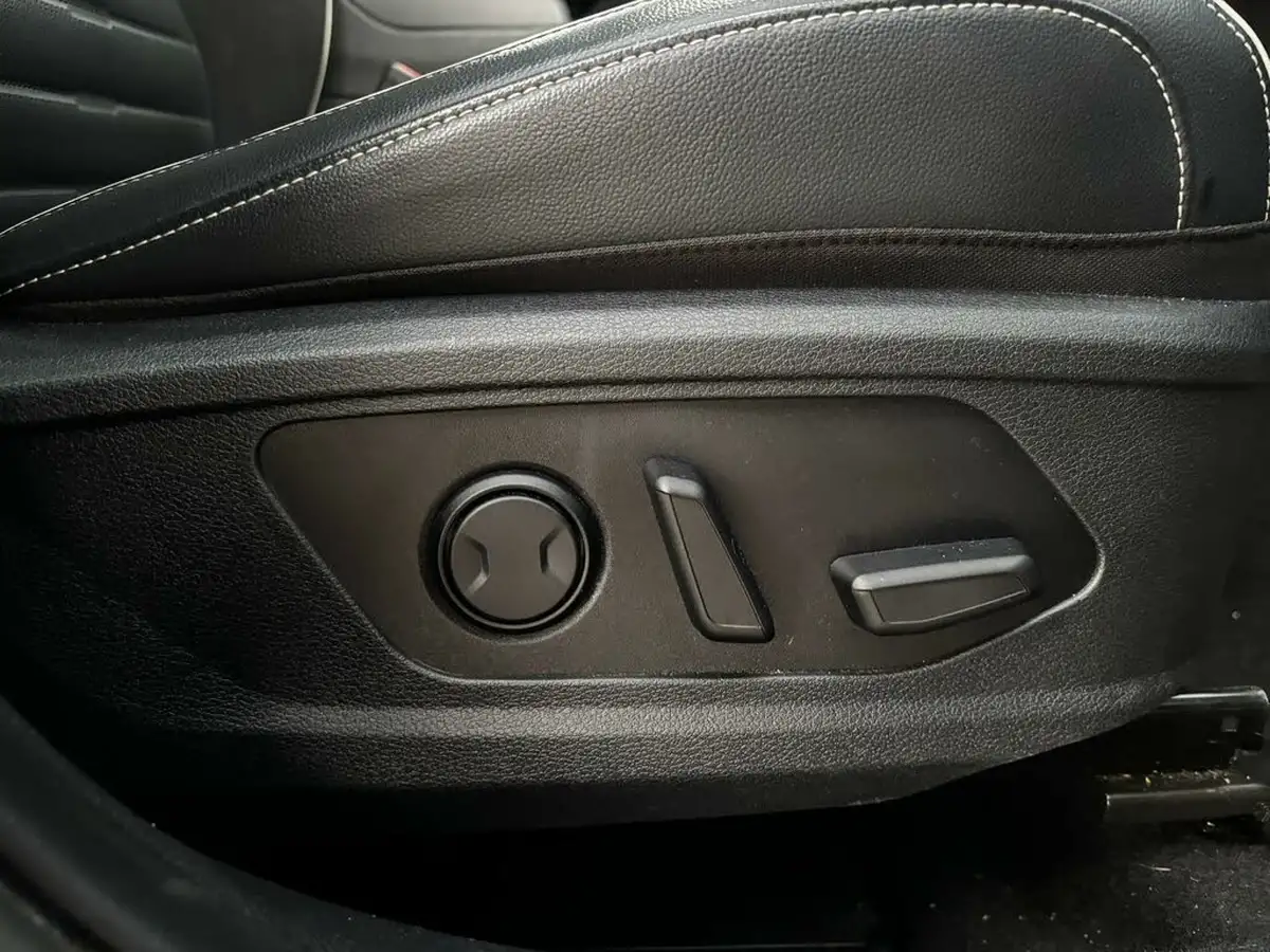 2022-kia-sportage-16-t-gdi-gt-line-s-148bhp-awd-48v-1598cc-dct-big-36