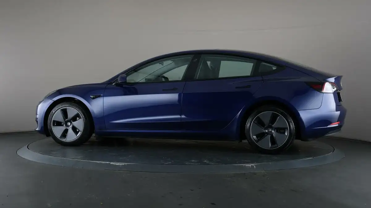 2021-tesla-model-3-e-long-range-4x4-big-28