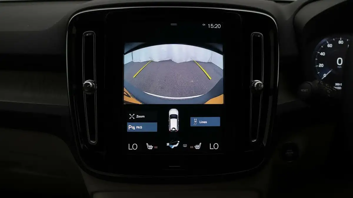 2021-volvo-xc40-15-t3-inscription-pro-163bhp-geartronic-big-24