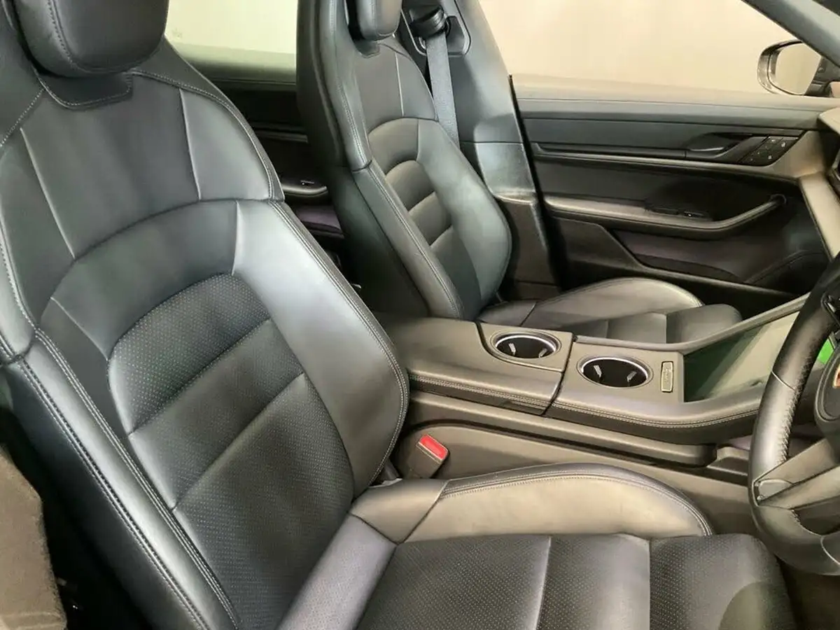 2023-porsche-taycan-e-4s-sport-turismo-571ps-performance-battery-plus-big-18