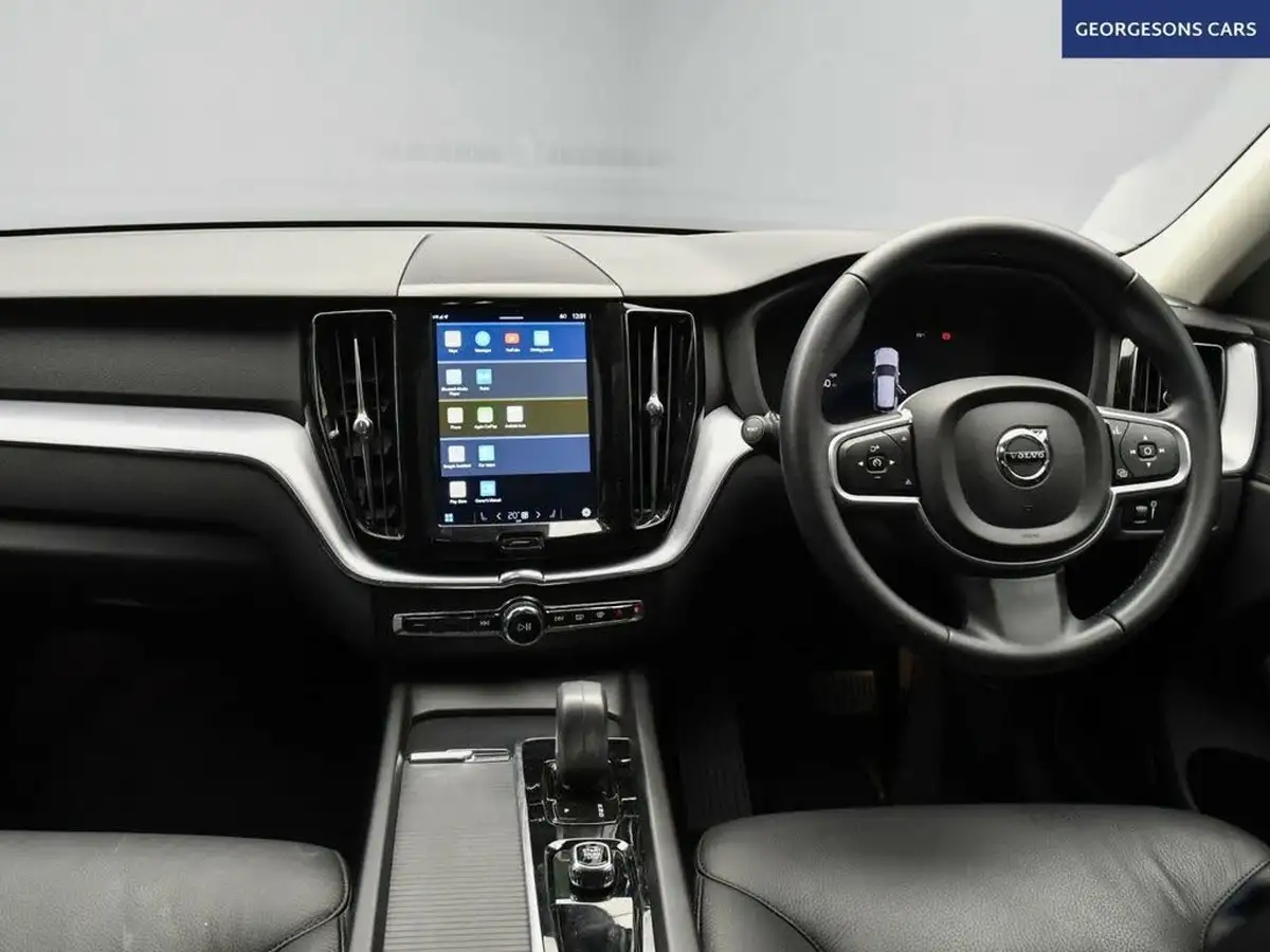 2021-volvo-xc60-20-b5-momentum-big-12