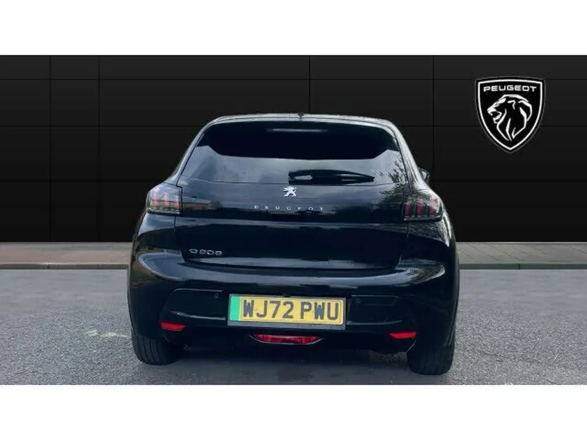 2022-peugeot-208-e-allure-premium-big-5