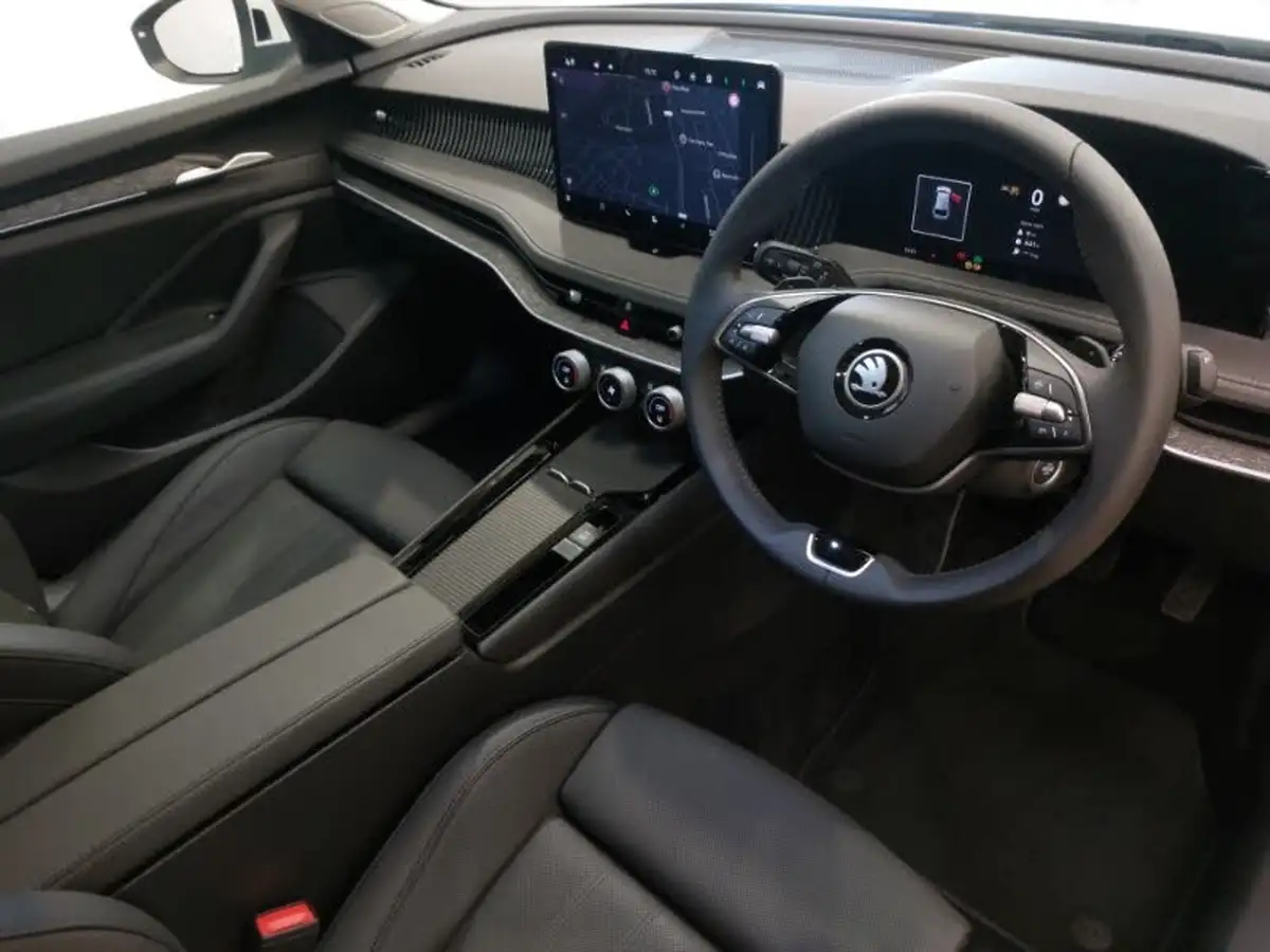 2024-skoda-superb-20tdi-se-l-150ps-scr-estate-dsg-big-17