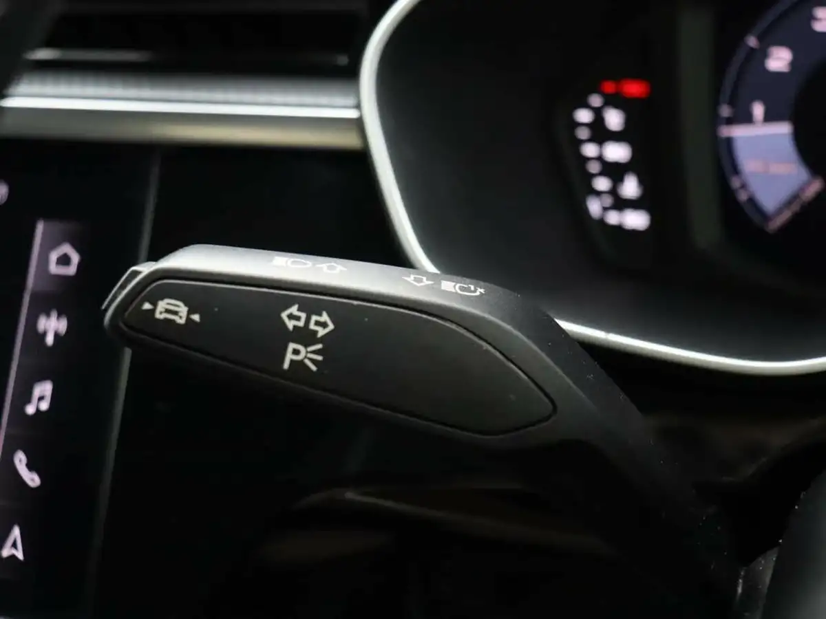 2021-audi-q3-15-35-tfsi-s-line-cod-station-wagon-tronic-big-32