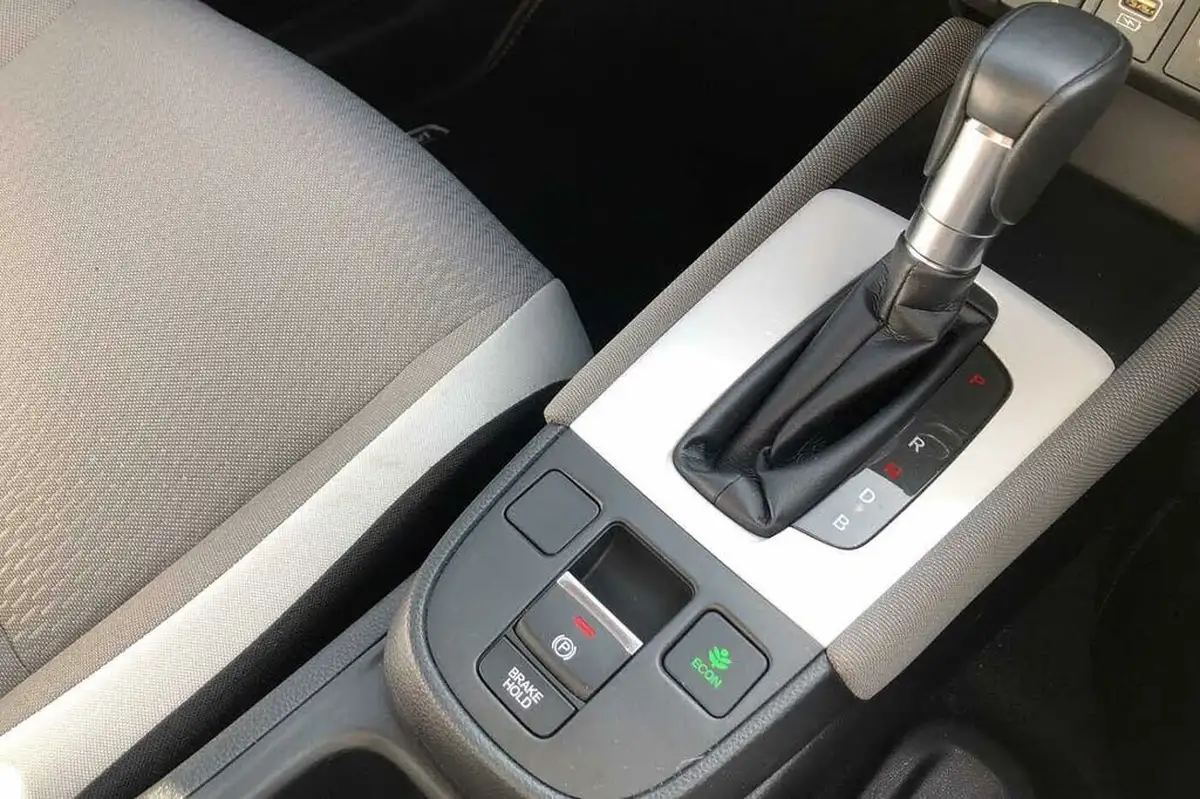 2022-honda-jazz-15-i-mmd-ex-109ps-big-33