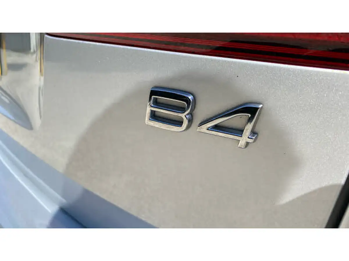 2021-volvo-xc60-20td-b4-momentum-big-36