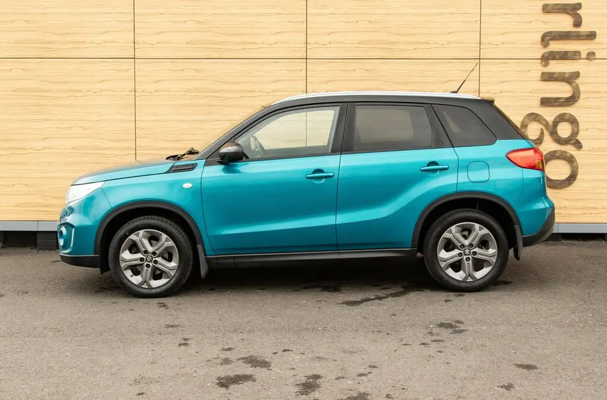 2016-suzuki-vitara-16-sz-t-big-11