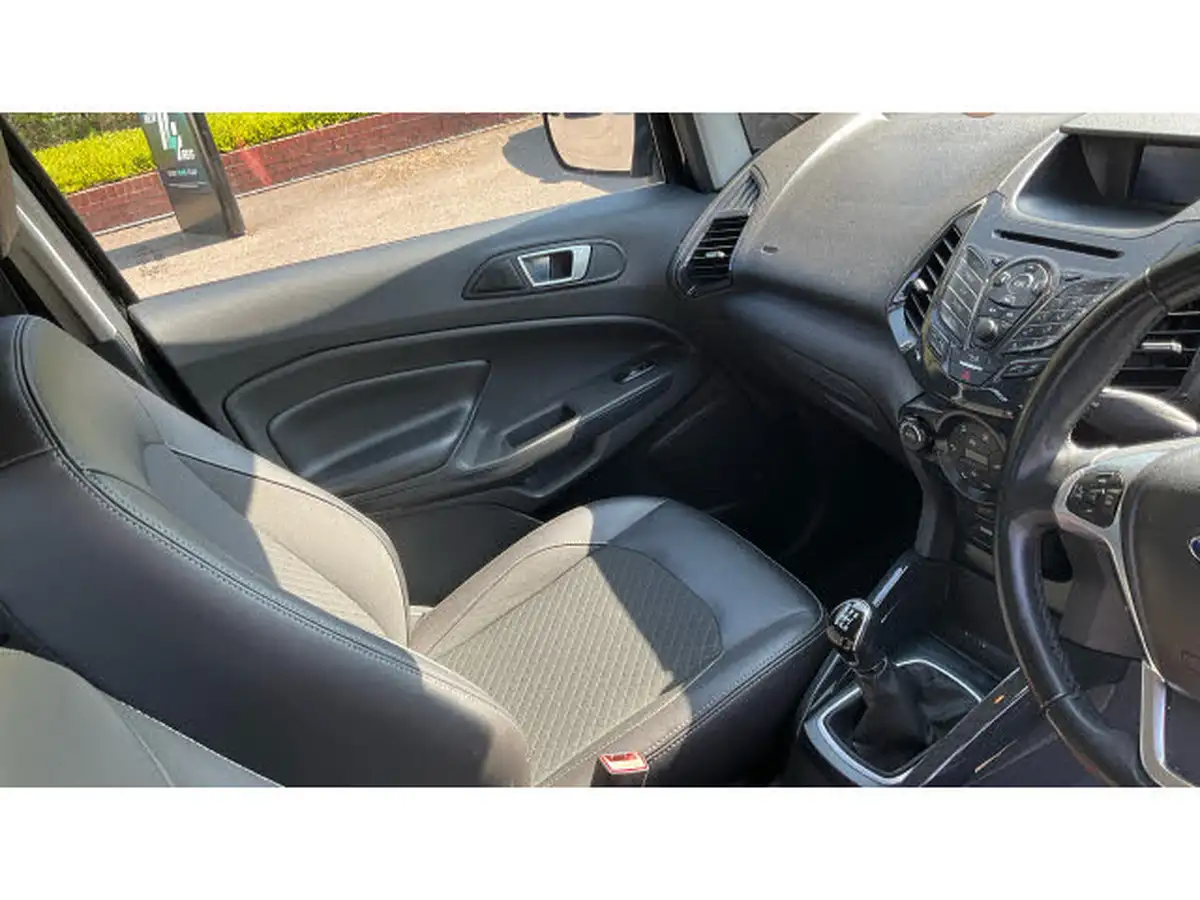 2017-ford-ecosport-10t-titanium-125ps-ss-big-13