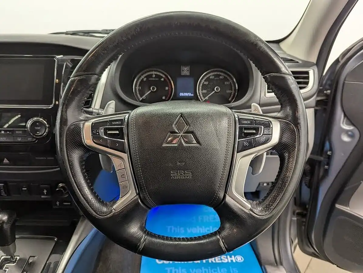 2018-mitsubishi-l200-24di-d-barbarian-sda-auto-big-17