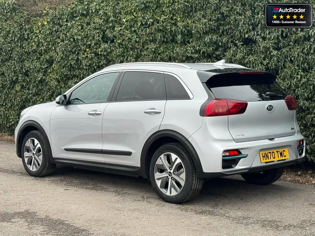 2021-kia-e-niro-ev-3-big-39