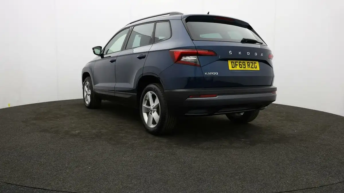 2020-skoda-karoq-15-tsi-se-dsg-big-69