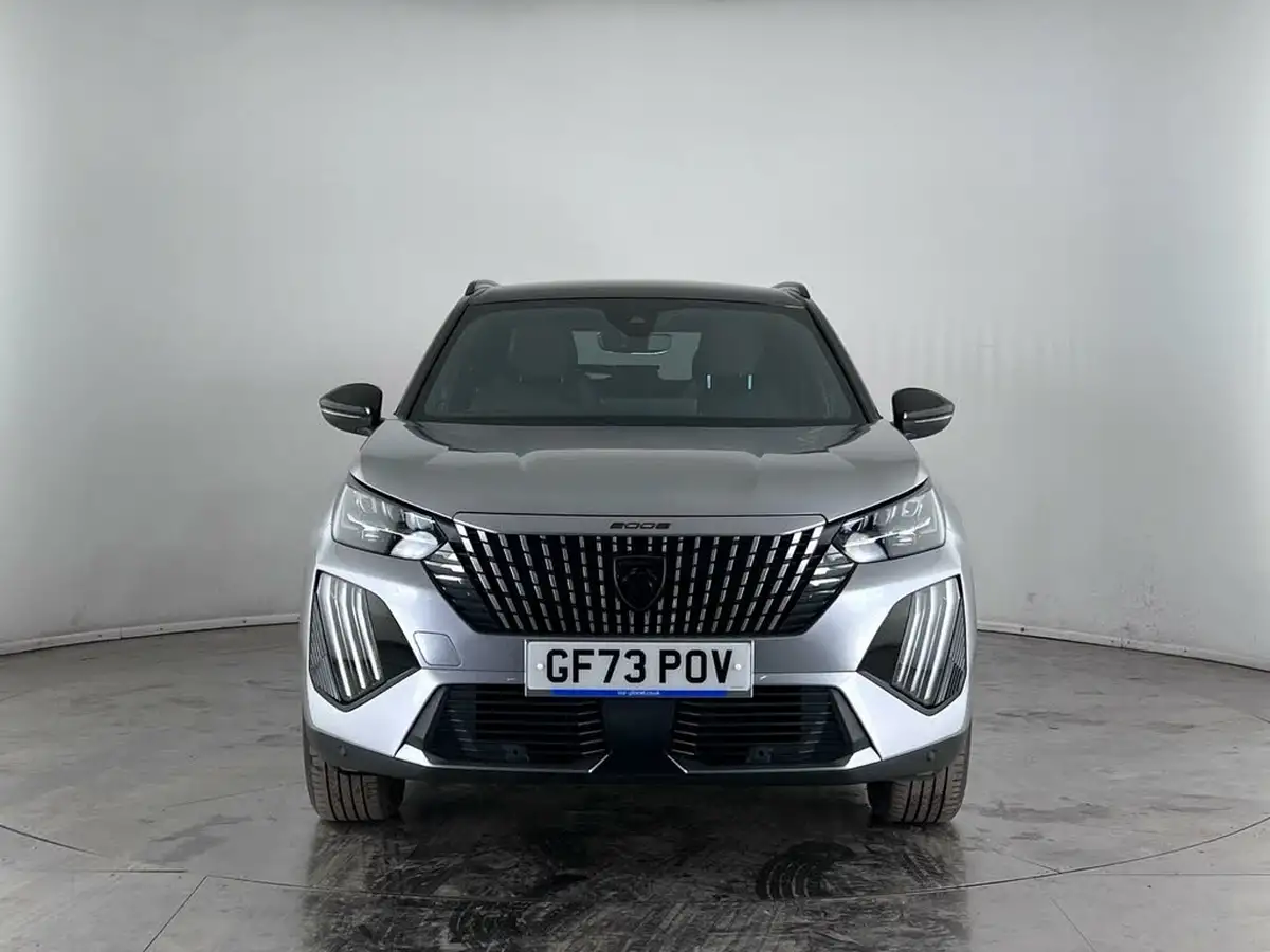 2023-peugeot-2008-suv-big-1