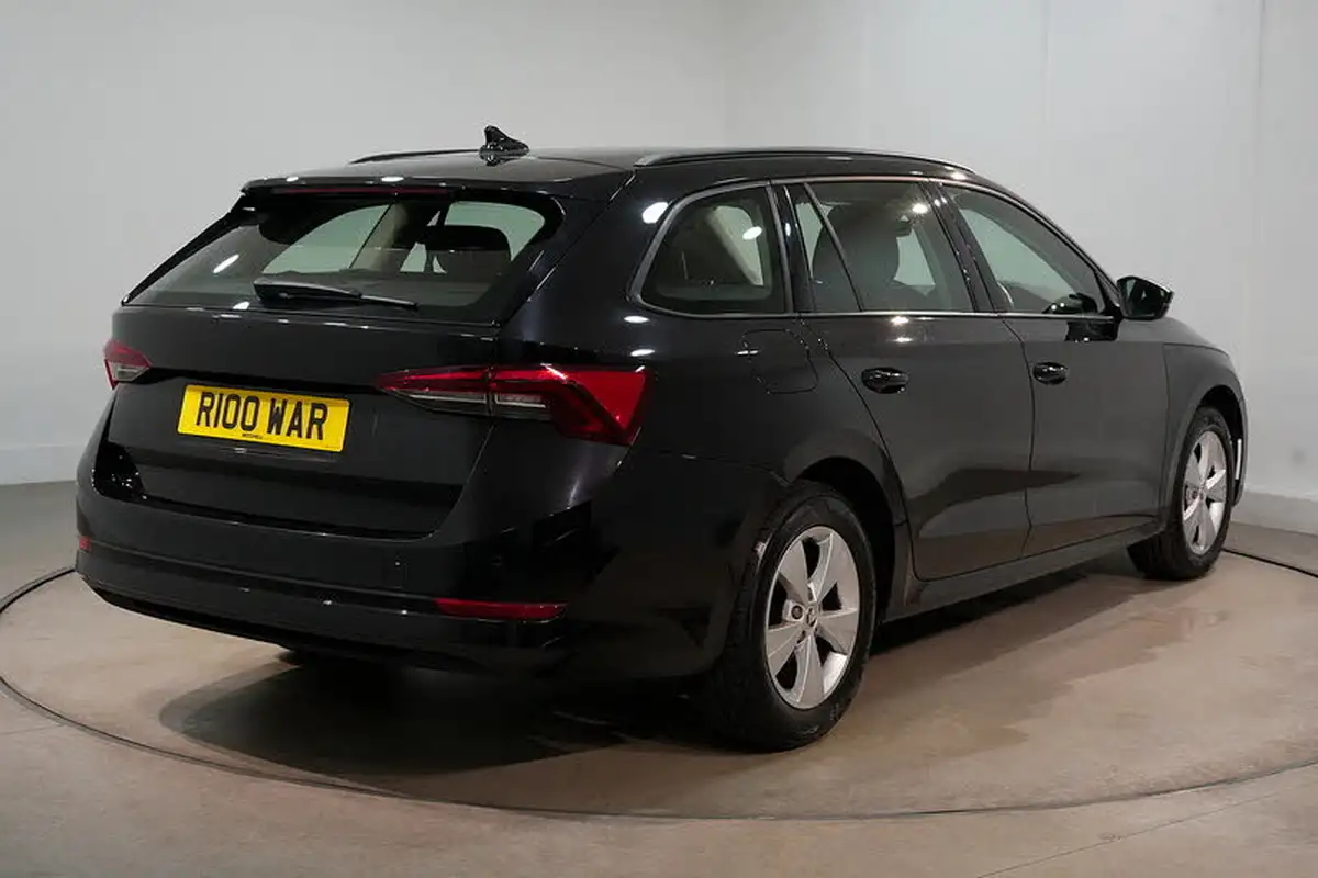 2020-skoda-octavia-15-tsi-se-technology-act-estate-big-7
