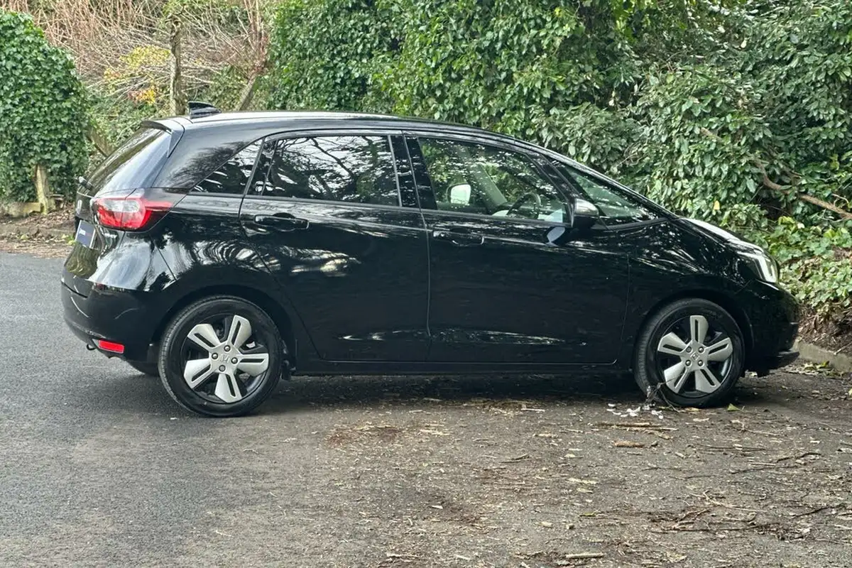 2023-honda-jazz-15-i-mmd-ex-107ps-big-5