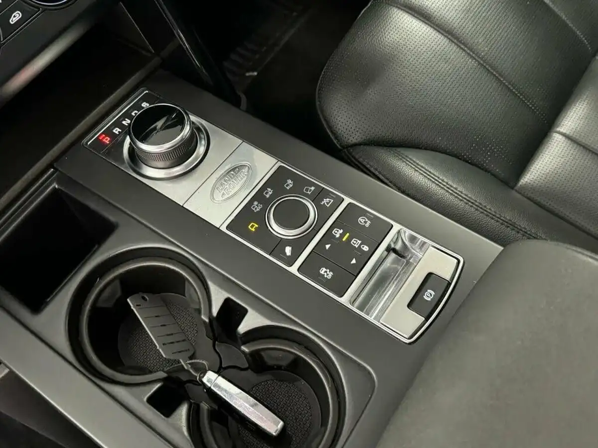 2019-land-rover-discovery-30-sd-v6-anniversary-edition-big-67