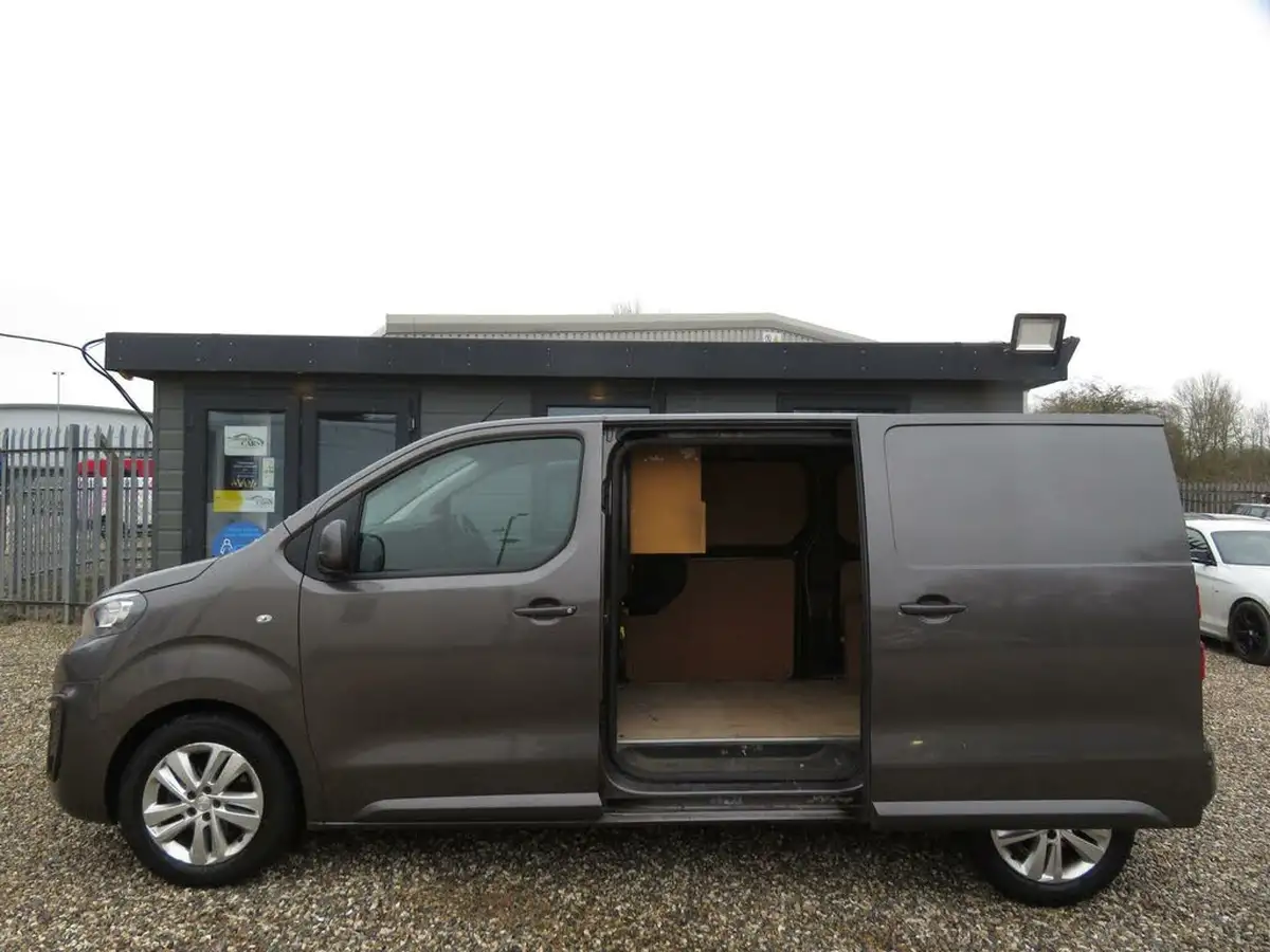 2019-peugeot-expert-20-bluehdi-professional-standard-1400-20bluehdi-eu6-panel-big-7