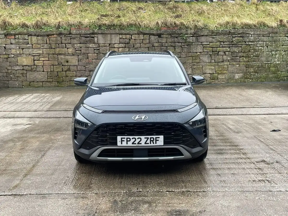2022-hyundai-bayon-10-t-gdi-premium-100ps-dct-big-2