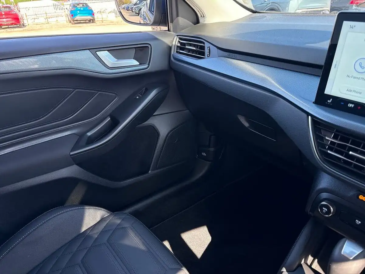 2023-ford-focus-10t-active-x-125ps-hybrid-mhev-estate-powershift-big-26