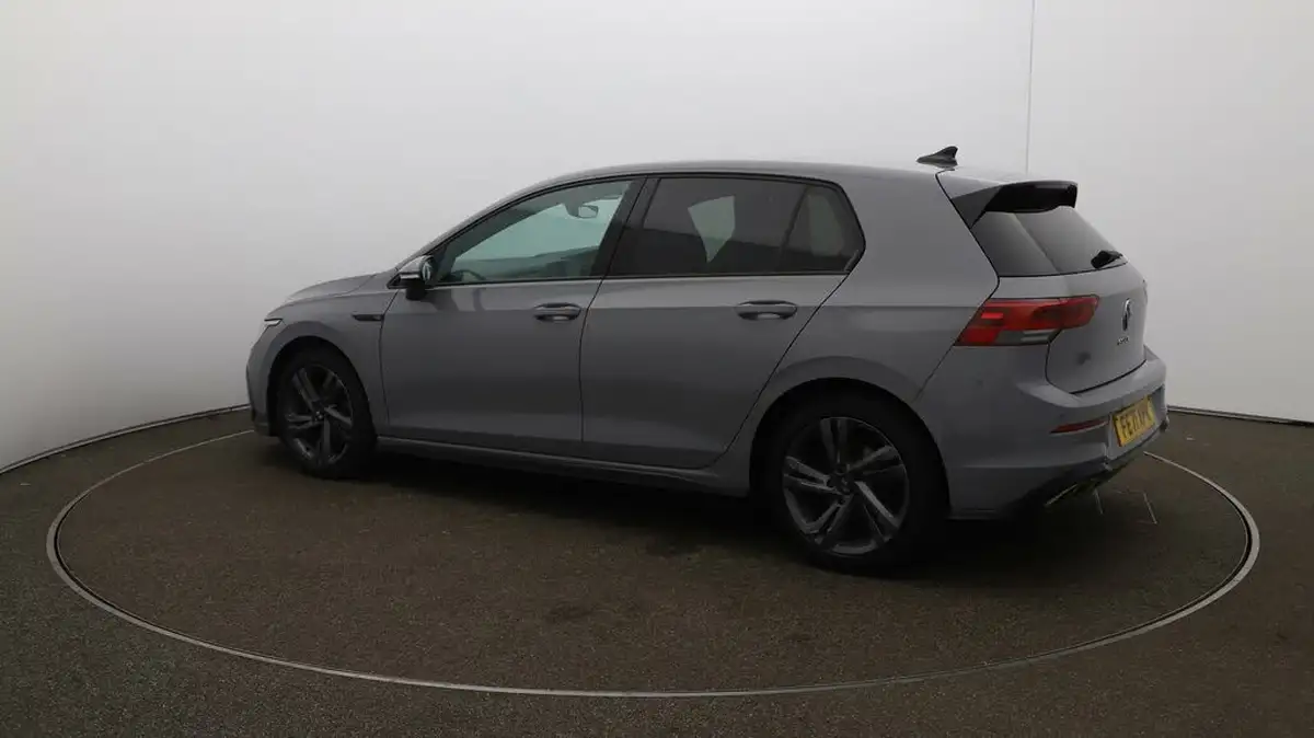 2021-volkswagen-golf-15-tsi-r-line-150ps-hatchback-big-29