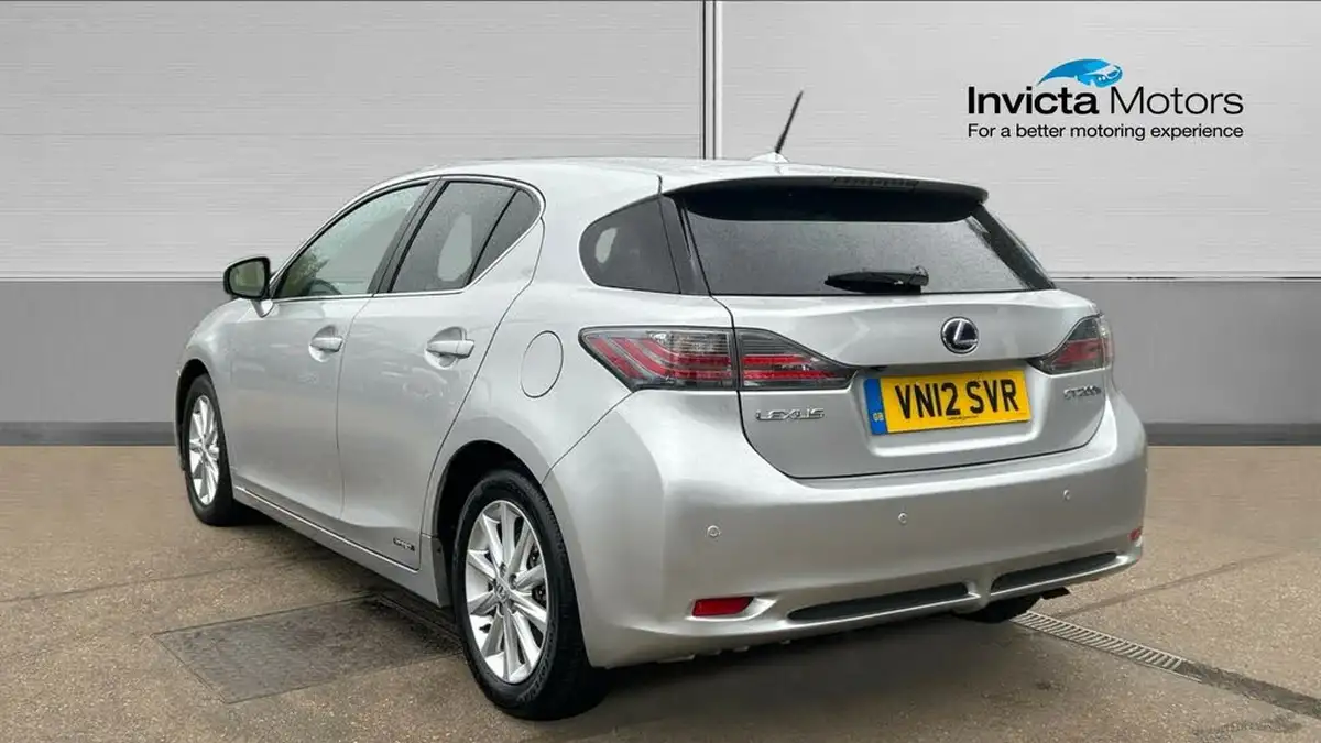 2012-lexus-ct-200h-18-se-l-premier-big-4