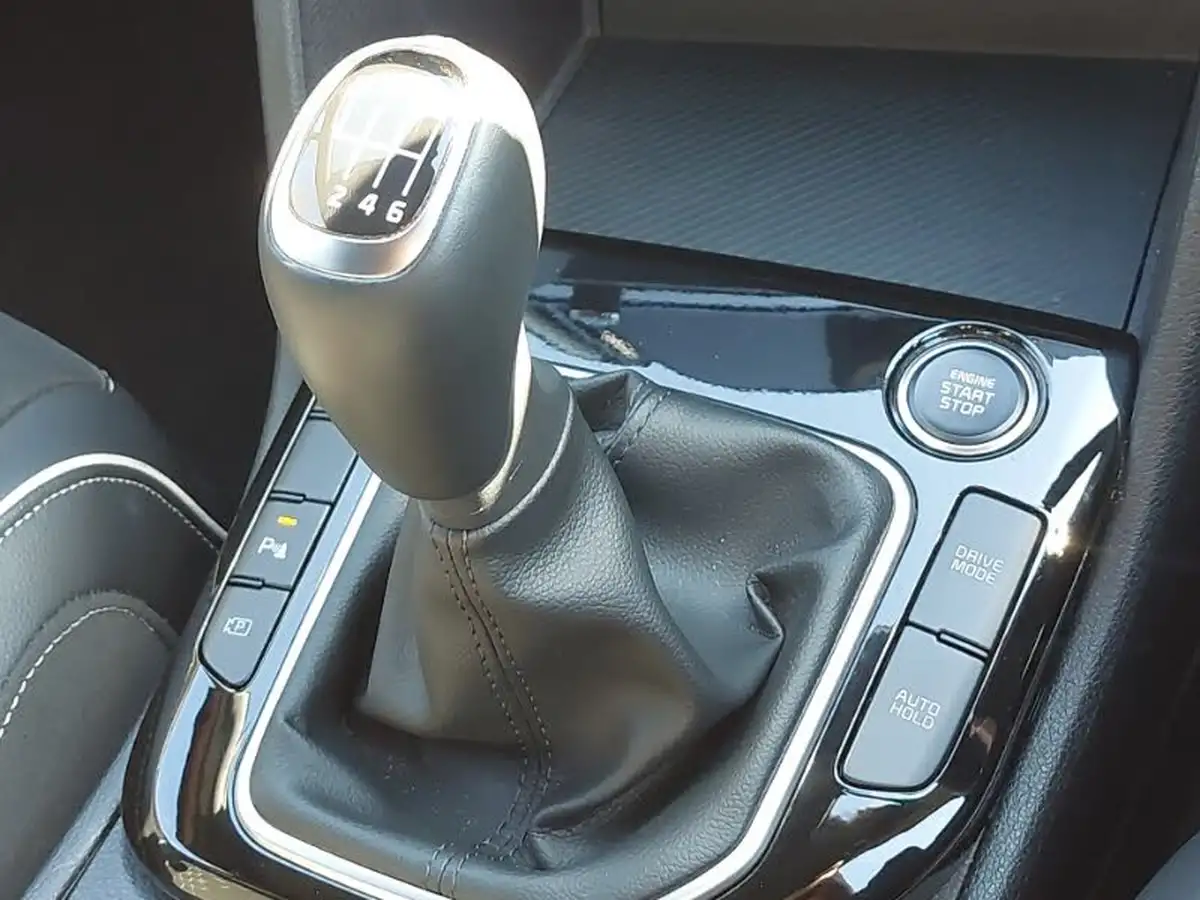 2024-kia-sportage-16-t-gdi-gt-line-148bhp-big-16