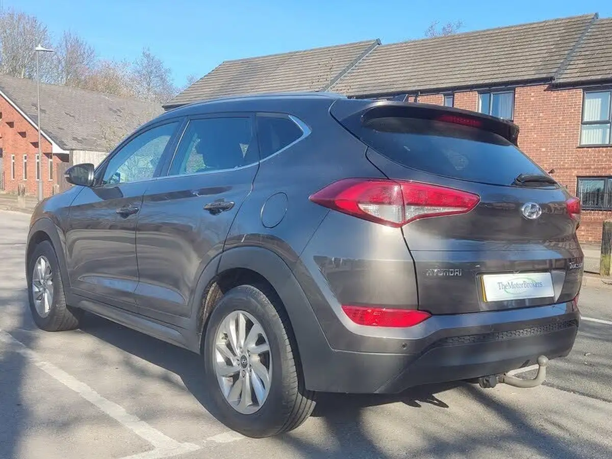 2016-hyundai-tucson-17crdi-blue-drive-premium-116ps-big-8