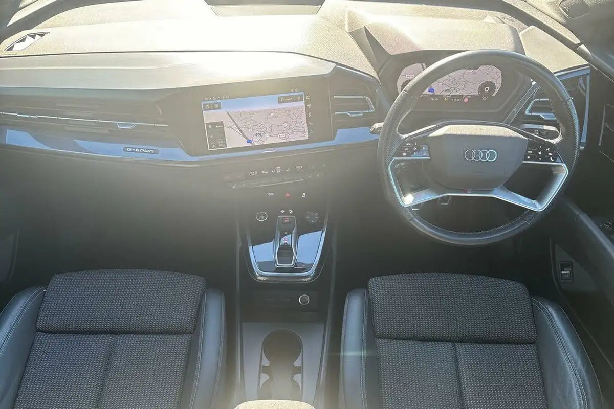2022-audi-q4-e-tron-40e-s-line-station-wagon-big-30