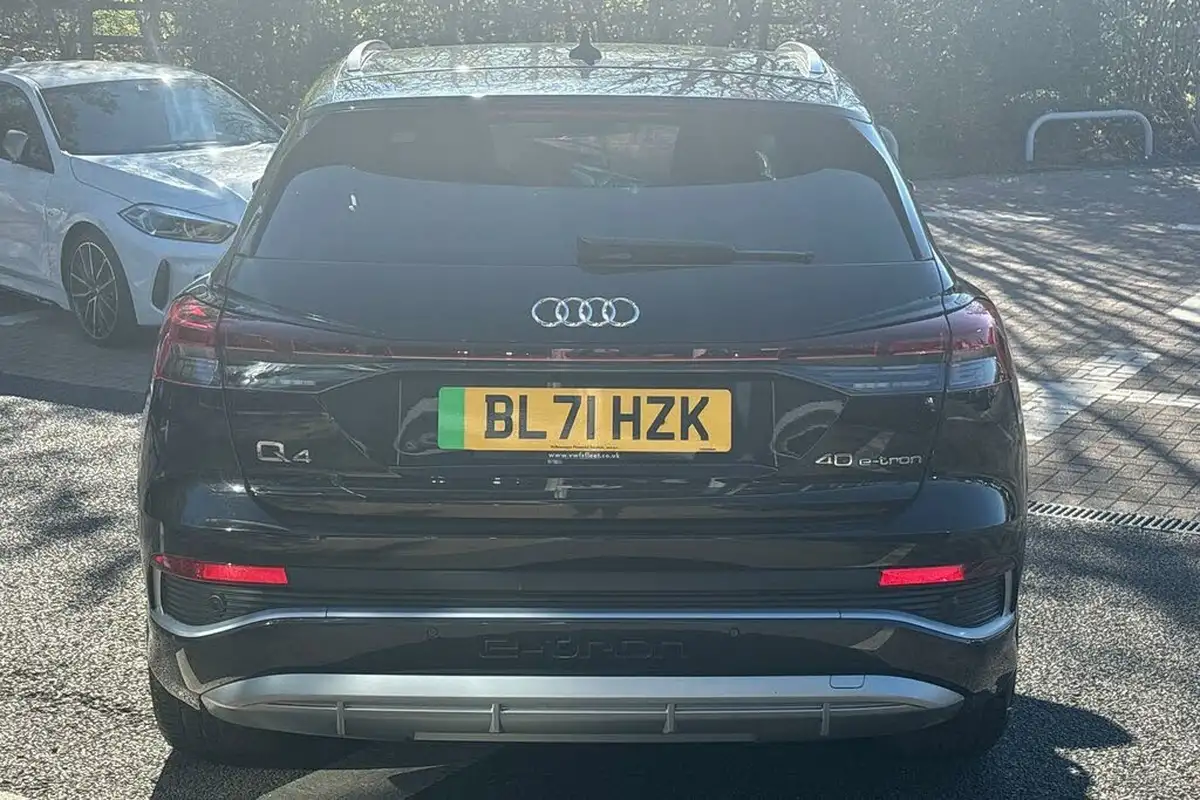2022-audi-q4-e-tron-40e-s-line-station-wagon-big-6