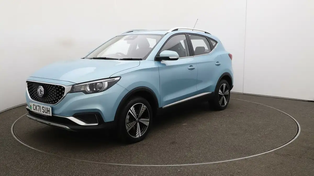 2021-mg-zs-suv-e-exclusive-ev-big-2