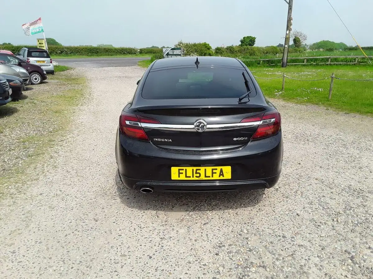 2015-vauxhall-insignia-20cdti-sri-vx-line-140ps-navss-ecoflex-big-5