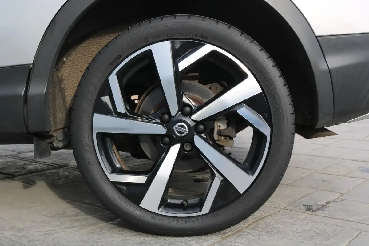 2019-nissan-qashqai-13-dig-t-tekna-140ps-big-6