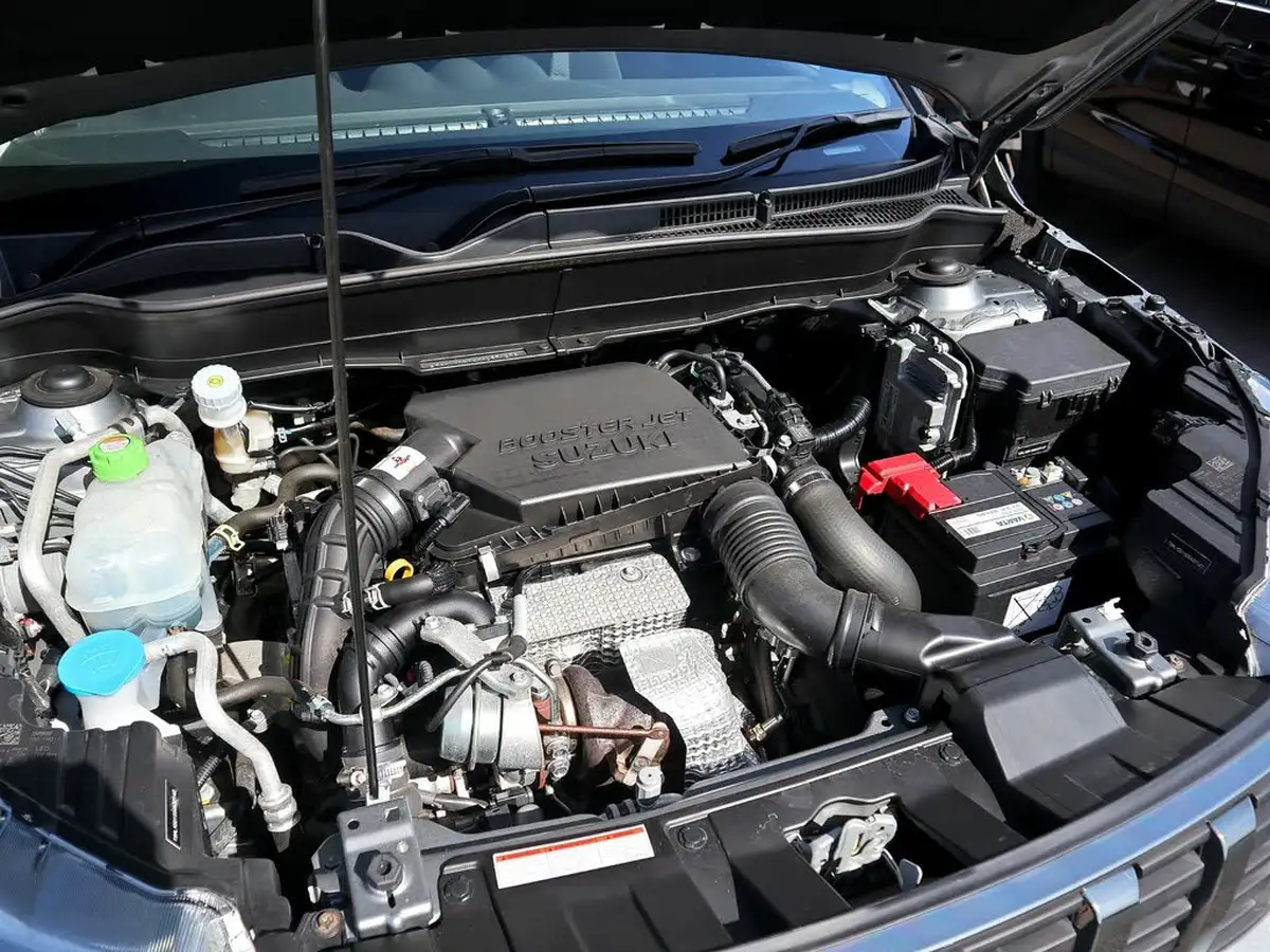 2022-suzuki-vitara-14-boosterjet-sz-t-big-7