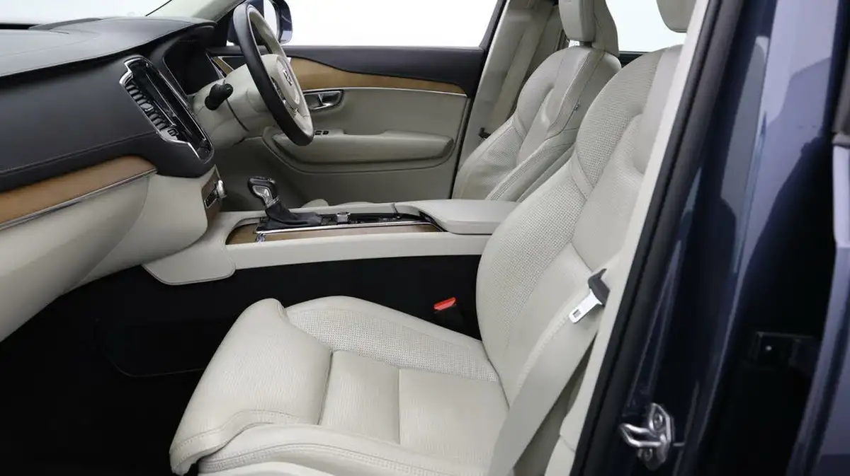 2019-volvo-xc90-20td-d5-inscription-pro-big-13