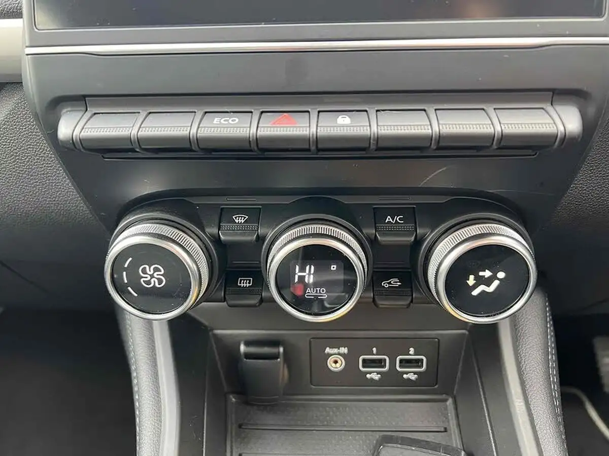 2021-renault-zoe-e-iconic-110ps-r110ev50-rapid-charge-big-38