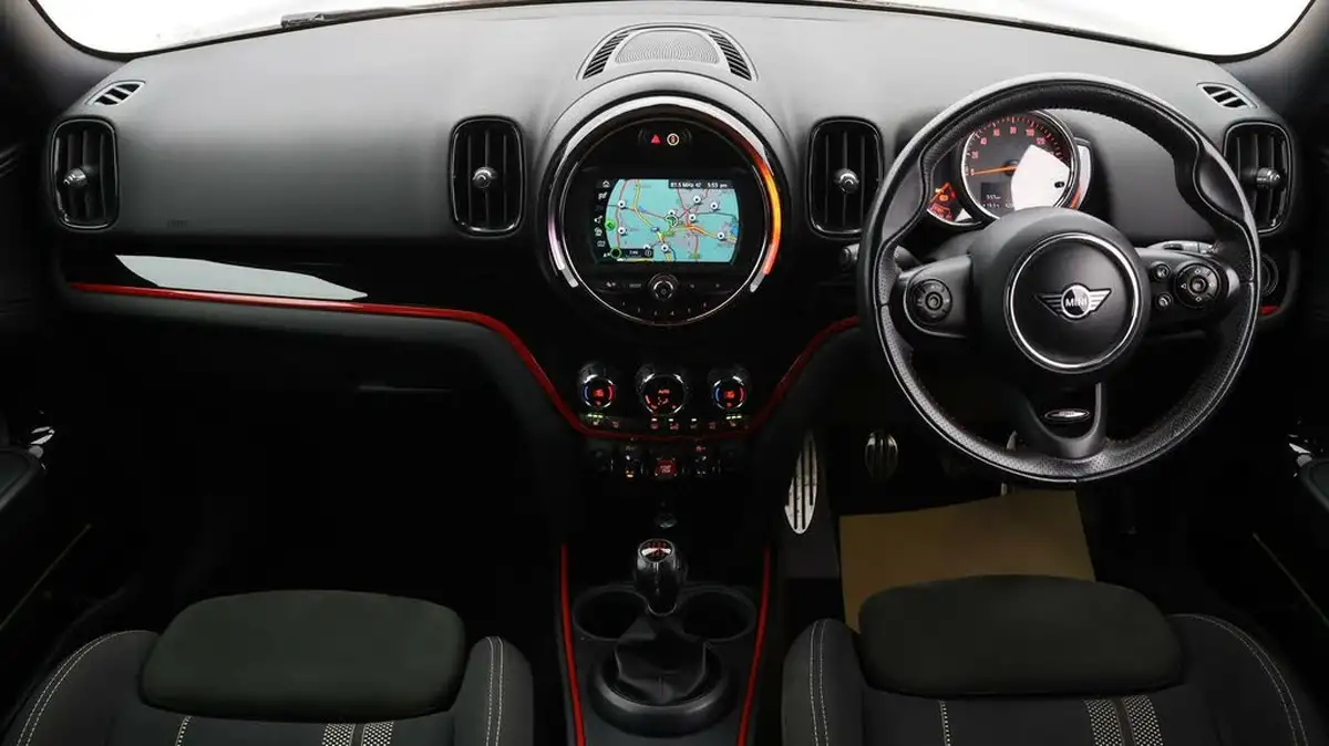 2019-mini-countryman-20-cooper-s-sport-big-12