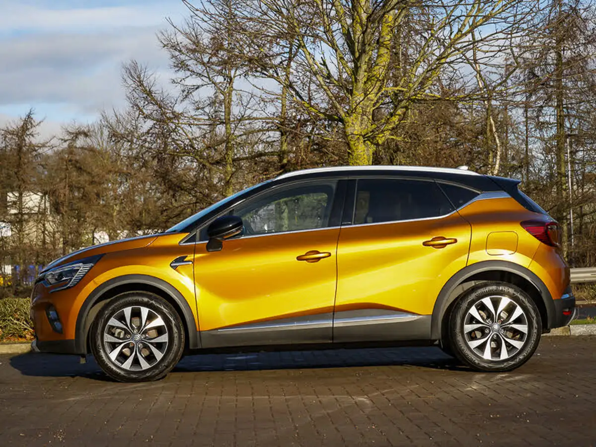 2021-renault-captur-16-s-edition-160ps-phev-big-3