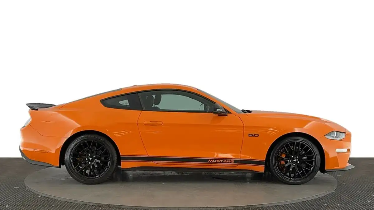 2020-ford-mustang-50-v8-gt-450ps-fastback-big-2